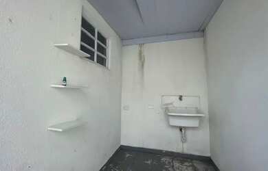 Imagem 2: Casa para aluguel tem 190 metros quadrados com 4 quartos em Saúde - São Paulo - SP