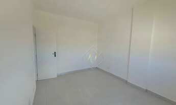 Imagem 5: Apartamento amplo com 2 dormitórios, reformado, vaga de garagem demarcada na cidade de San