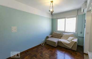 Imagem 2: Apartamento para Aluguel - Centro Histórico, 1 Quarto, 41 m2