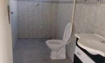 Imagem 2: Alugo porão para depósito ou moradia