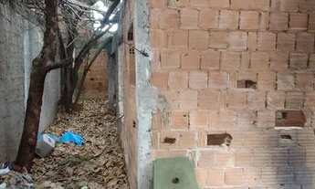 Imagem 6: 2 casas Casa com 2 dormitórios