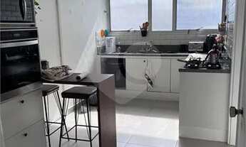 Imagem 2: Apartamento Vila Madalena com Vista Eterna e Próximo ao Metro Vila Madalena