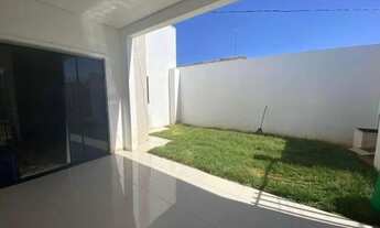 Imagem 4: Casa para venda possui 240 metros quadrados com 3 quartos em Maria Ortiz - Vitória - ES