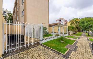 Imagem 2: Apartamento com 3 dormitórios à venda, 57 m² por R$ 275.000 - Vila Izabel - Curitiba/PR