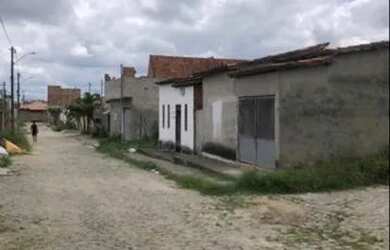 Imagem 2: Terreno no santo Antônio dos prazeres próximo ao Corujão do sim