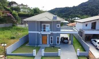 Imagem 7: Casa com 4 suítes à venda por R$ 1.390.000 - Albuquerque - Teresópolis/RJ