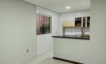 Imagem: Casa com edícula sozinha no terreno