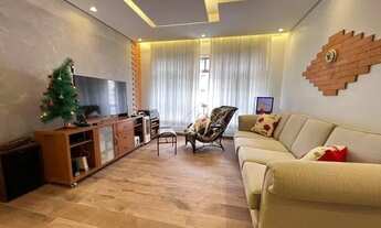 Imagem 3: REFORMADO, PRONTO PARA MORAR!!! Belíssimo Apartamento, 2 dormitórios, fino acabamento, à 2