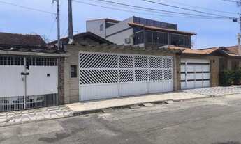 Imagem 1: CASA TÉRREA, 05 VAGAS DE GARAGEM, BAIRRO MARACANÃ EM PRAIA GRANDE