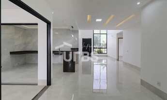 Imagem 6: Casa térrea em Senador Canedo com 4 Suítes