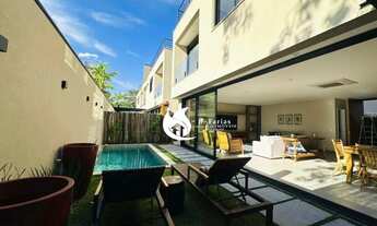 Imagem: Casa com 04 suítes em condomínio fechado