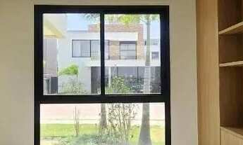 Imagem 5: Imóvel para aluguel possui 268 metros quadrados com 4 quartos