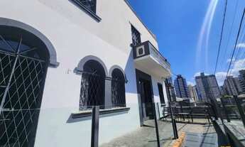 Imagem 2: Casa no Centro de Florianópolis, próxima ao Hippo