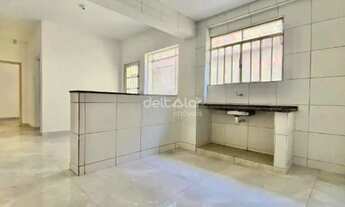 Imagem: Casa para locação com 3 quartos, 1 banheiro