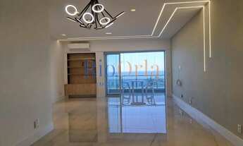 Imagem 4: Beton, Frontal mar, 160m², 3 suites, lavabo + deps, !