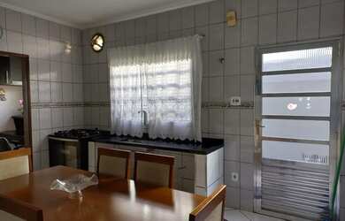 Imagem 3: Sobrado 197m² 3 Dormitórios 1 Suíte 2 vagas-Jd Universo - Mogi das Cruzes