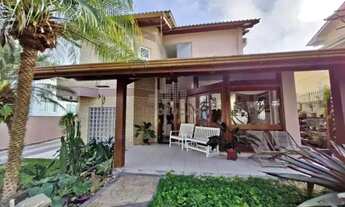 Imagem: Casa alto padrão em condomínio fechado