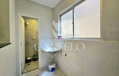 Imagem 5: Localização privilegiada ! Apto 152M², reformado, 3 quartos, na quadra do mar na Praia do