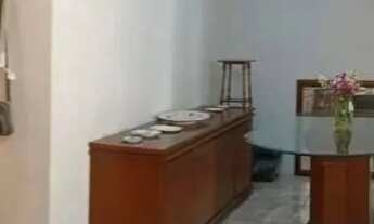 Imagem 5: Apartamento 3 Dormitórios, no Centro a uma Quadra da Beira-mar Norte