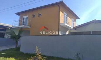 Imagem: Casa de condomínio em Rua da Enseada