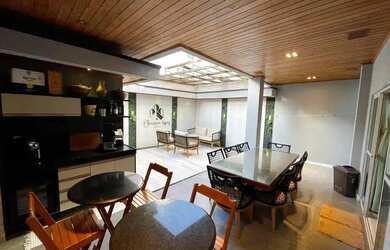 Imagem 4: Sobrado para venda tem 240 metros quadrados com 3 quartos em Jardim Cearense - Fortaleza