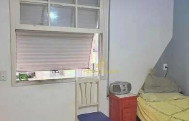 Imagem 2: Kitnet no Embaré com acesso direto para avenida da praia - Baixo custo mensal de condomíni