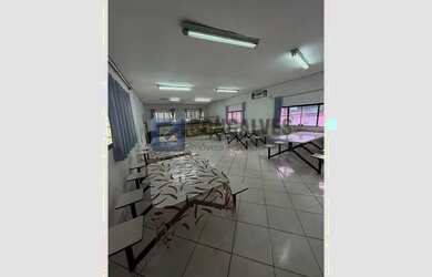 Imagem 6: Galpão Comercial à Venda em Mauá (Sertãozinho) 3.800 m² Internos, 5.600 m² de Terreno