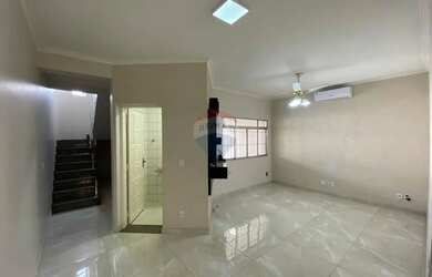 Imagem 4: Casa para locação com piscina, 3 dormitórios, suíte, no Parque Novo Mundo