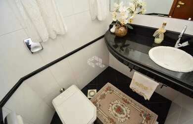 Imagem 6: CASA COM 3 SUÍTES E ESPAÇO AMPLO NA COLONINHA FLORIANÓPOLIS