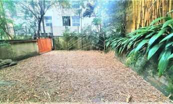 Imagem 2: Sobrado de vila para alugar em Higienópolis, quintal amplo e arborizado