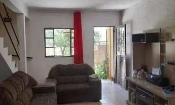 Imagem 2: Casa em Porto Alegre, no bairro Belém Novo, com 2 dormitório(s), e 2 banheiros, à venda