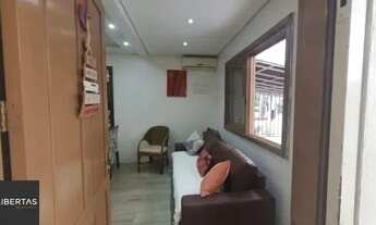 Imagem 5: Casa em Porto Alegre, no bairro Hípica, com 2 dormitório(s), e 2 banheiros, à ve