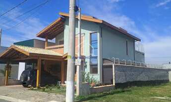 Imagem 2: Maravilhosa Casa Assobradada à Venda, Condomínio Pérola do Vale, Tremembé, SP