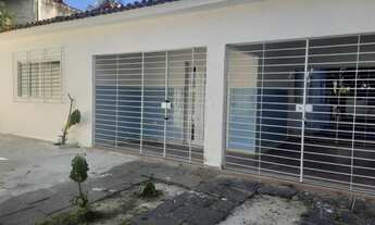 Imagem 2: Casa para aluguel possui 135 m² com 3 quartos e 3 banheiros em Boa Viagem