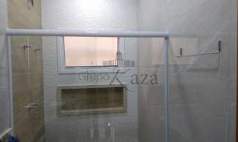 Imagem 2: Casa de condomínio para venda possui 143 metros quadrados com 3 quartos