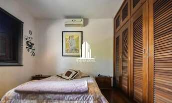 Imagem 7: Casa térrea de 668m² com 5 dormr/3 Suítes, 7 banheiros, 4 vagas em Interlagos