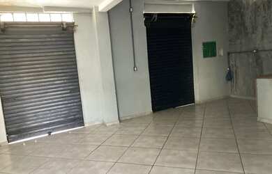 Imagem 4: Ponto comercial Esquina na Avenida Estados Unidos, Jardim das Nações em Taubaté