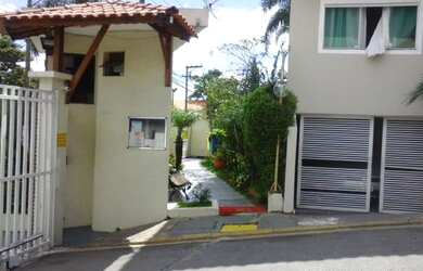 Imagem 4: Casa em Condomínio para Venda em São Paulo, Itaim Paulista, 3 dormitórios, 2 banheiros, 2