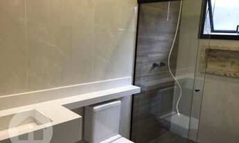 Imagem 4: Casa de condomínio para venda possui 132 metros quadrados com 3 quartos