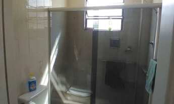 Imagem 7: Apartamento 1º andar, Sala, 2 dormitórios,1 wc Social, Coz. A. de Serv. uma Vaga de Garage