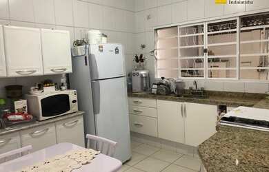 Imagem 6: Sobrado com ótima localização