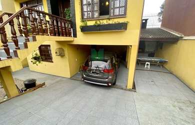 Imagem 3: Sobrado 3 Dormitórios para venda em Curitiba - PR