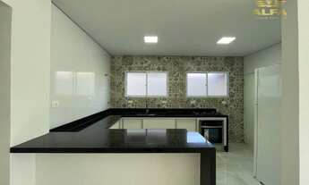 Imagem 6: Casa reformada com 3 suítes e área de lazer com piscina e churrasqueira - Jardim Albamar