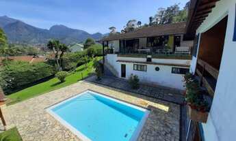 Imagem 1: Casa para Venda em Teresópolis, Caxangá, 3 dormitórios, 1 suíte, 3 banheiros, 7 vagas