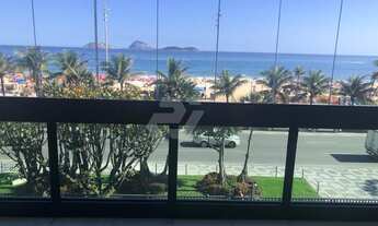 Imagem 2: Apartamento para aluguel possui 264 metros quadrados com 3 quartos em Ipanema - Rio de Jan