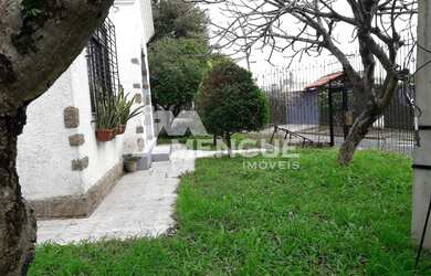 Imagem 4: Casa de esquina no bairro Passo da Areia com 3 dormitórios, à venda por R$ 440.000,00