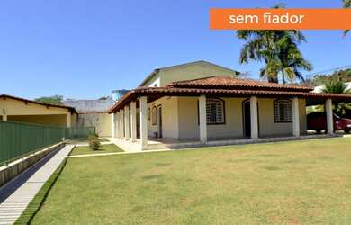 Imagem 4: Excelente Chácara Urbana residencial para locação com piscina e area gourmet, Quintas de B