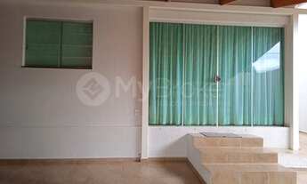 Imagem 3: Casa com 3 quartos - Bairro Setor Sudoeste em Goiânia