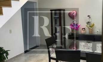 Imagem: Sobrado para venda tem 243 metros quadrados