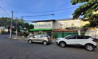 Imagem 3: Excelente casa comercial com 8 ambientes pra locação na Pituba